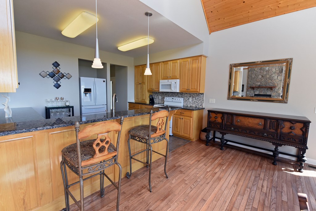 128 Oak Lane Property Photo 16