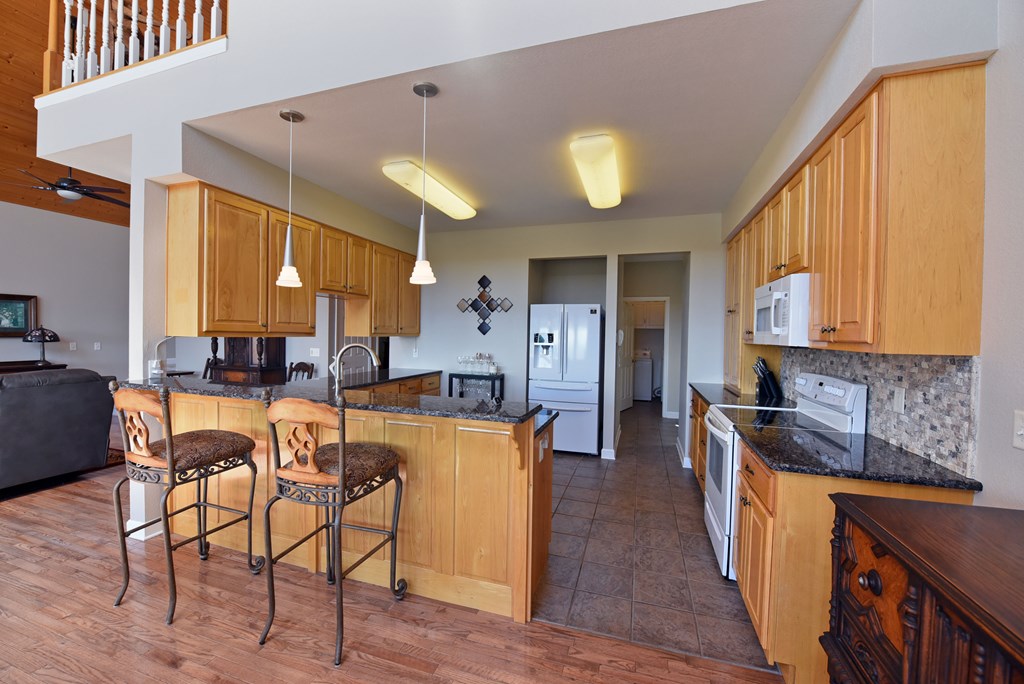 128 Oak Lane Property Photo 17