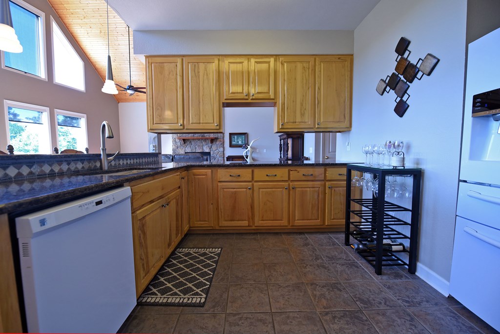 128 Oak Lane Property Photo 19