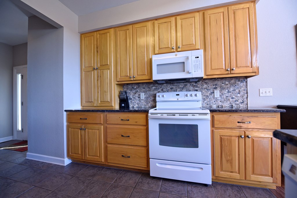 128 Oak Lane Property Photo 20