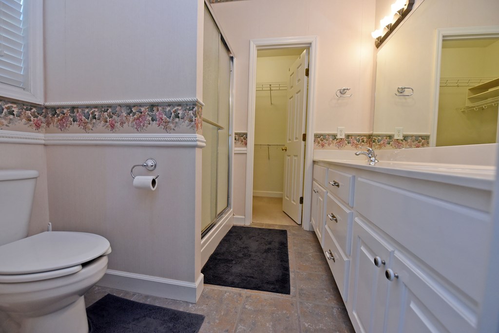 128 Oak Lane Property Photo 29