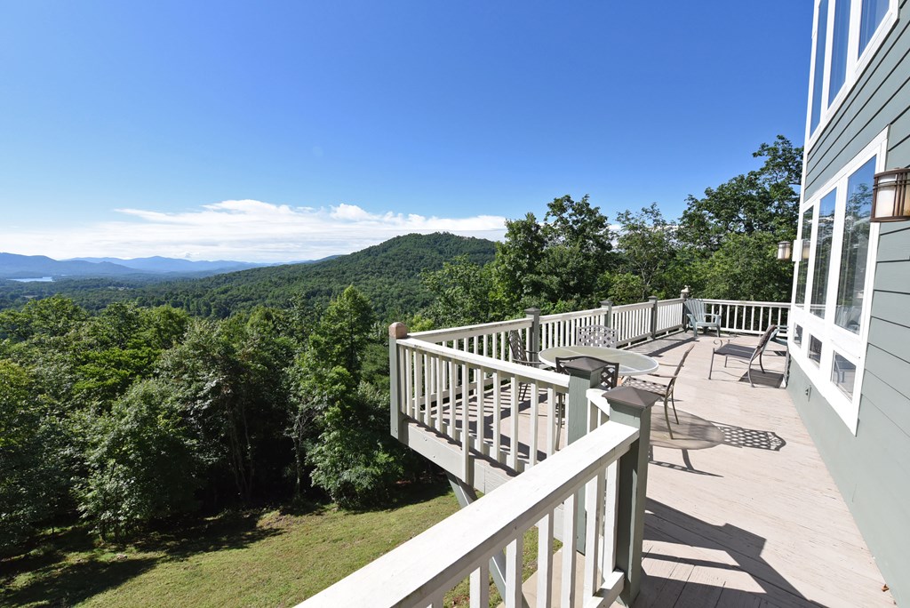 128 Oak Lane Property Photo 47