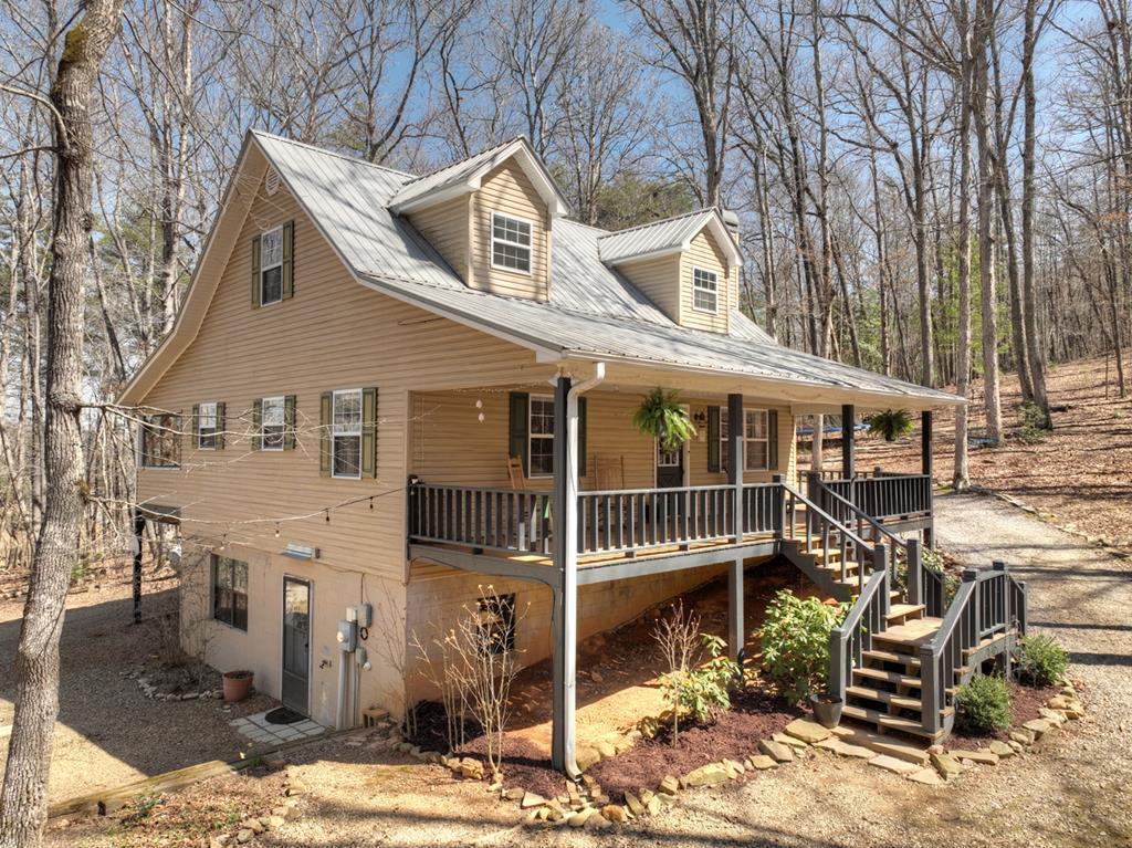 114 Jake Drive Property Photo 1