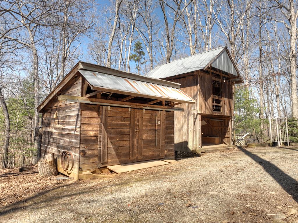114 Jake Drive Property Photo 7