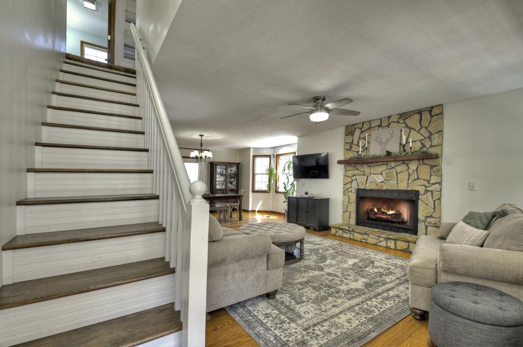 114 Jake Drive Property Photo 8