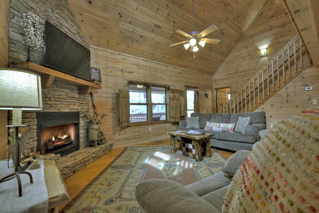 65 Weoka Court Property Photo 10