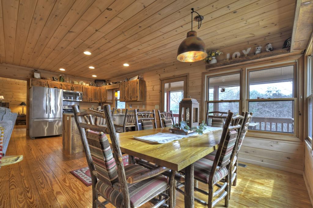65 Weoka Court Property Photo 12