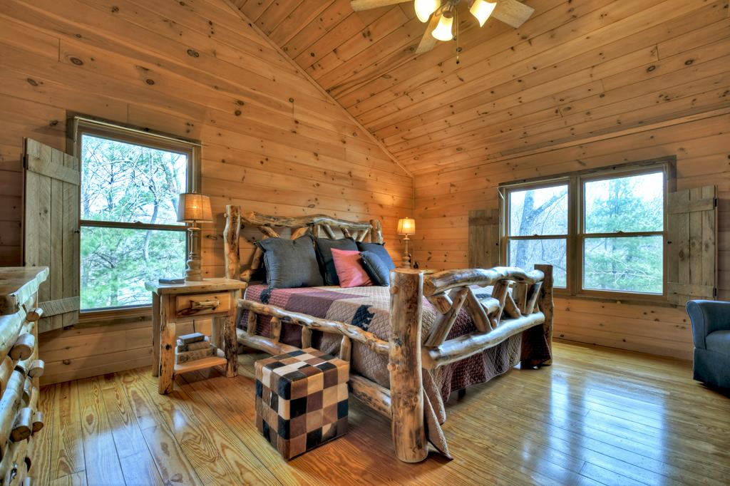 65 Weoka Court Property Photo 19