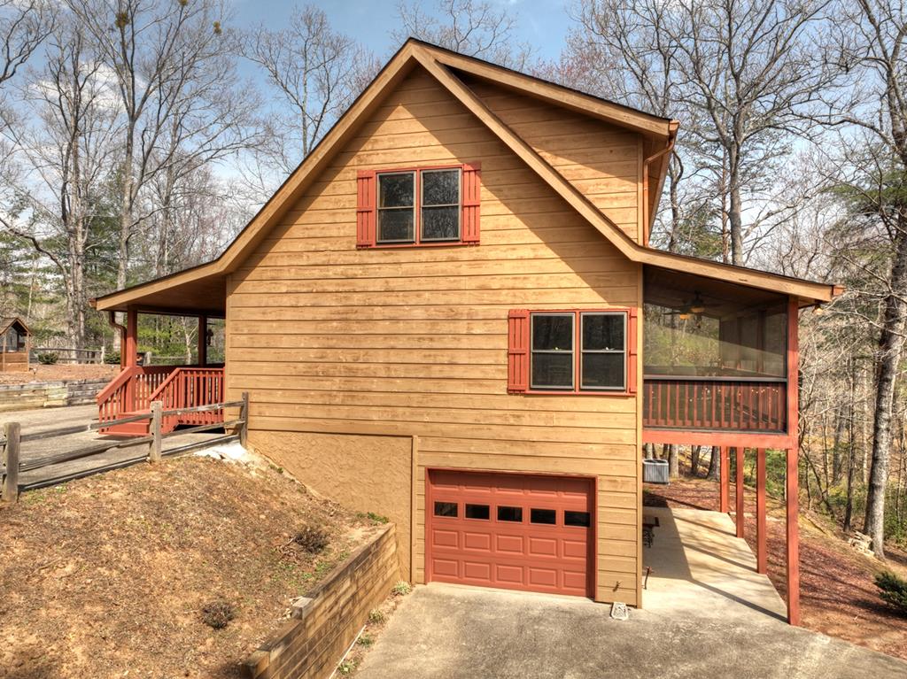 65 Weoka Court Property Photo 48