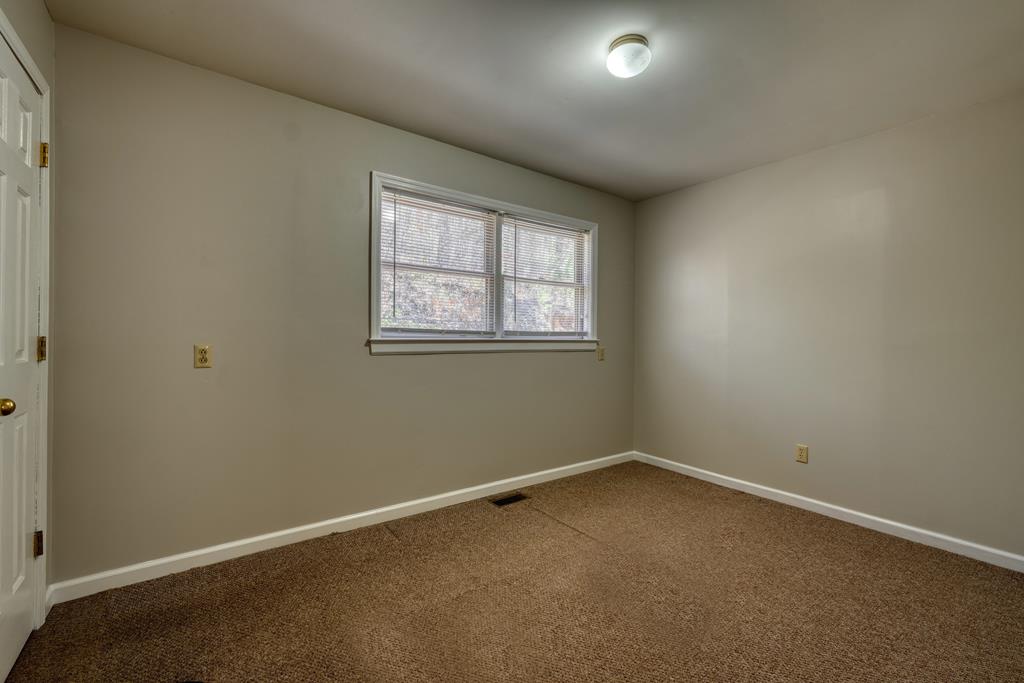 7 Cornflower Road Property Photo 24