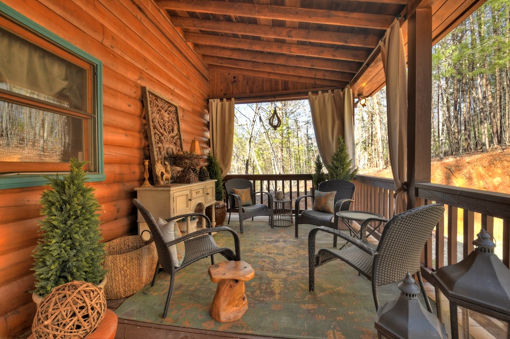 54 Channing Hollow Property Photo 9