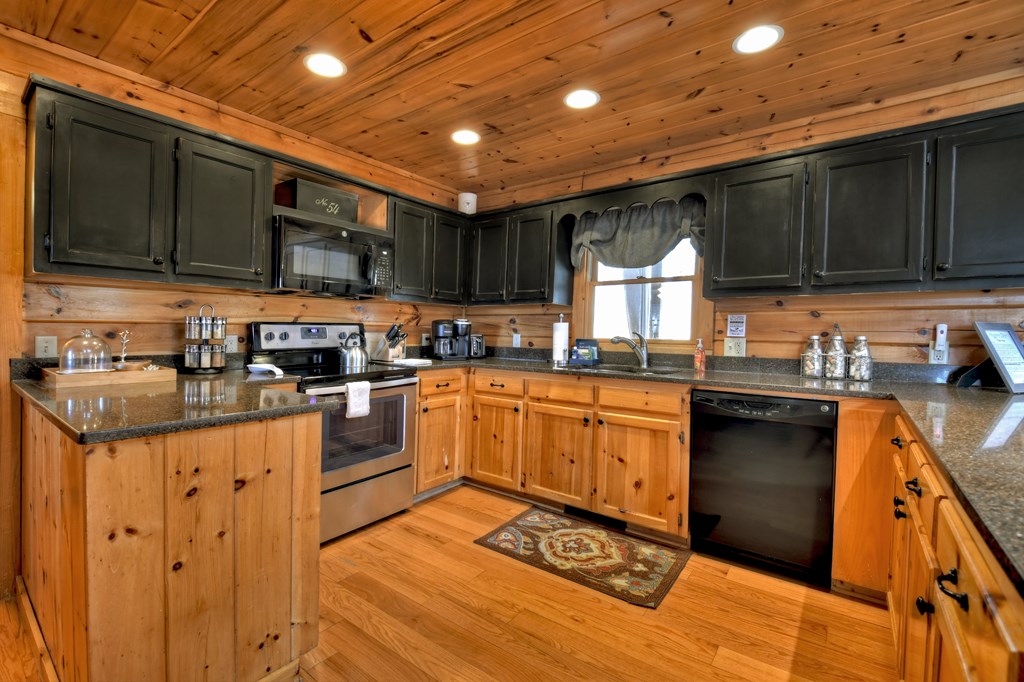 54 Channing Hollow Property Photo 18