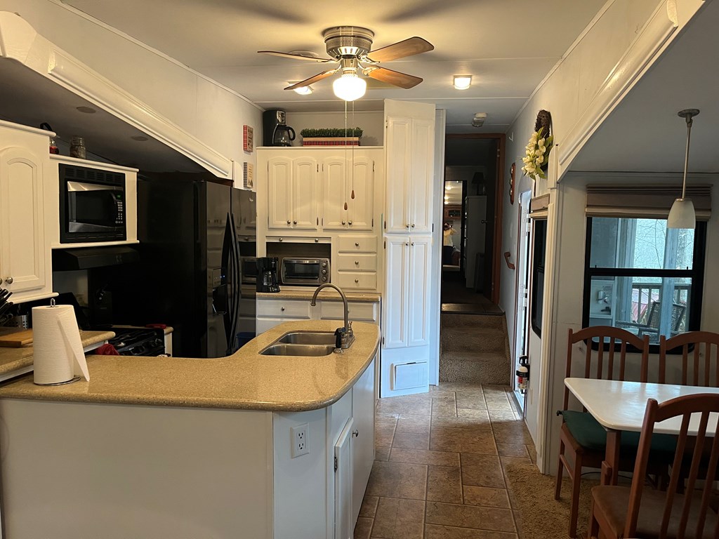 142 Gander Gap Road Property Photo 7