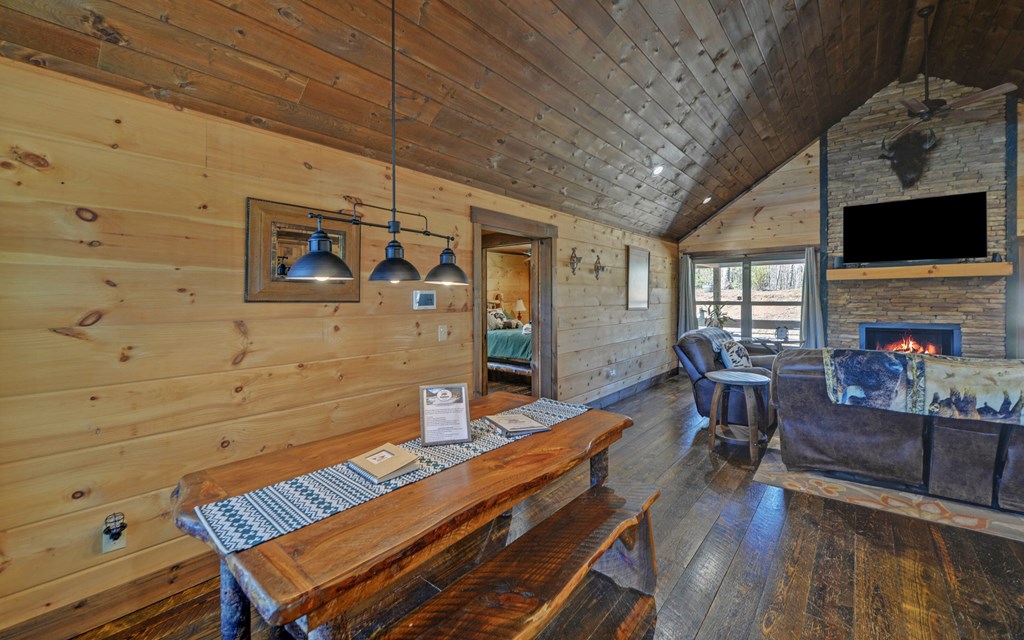 113 Hideaway Trail Property Photo 6