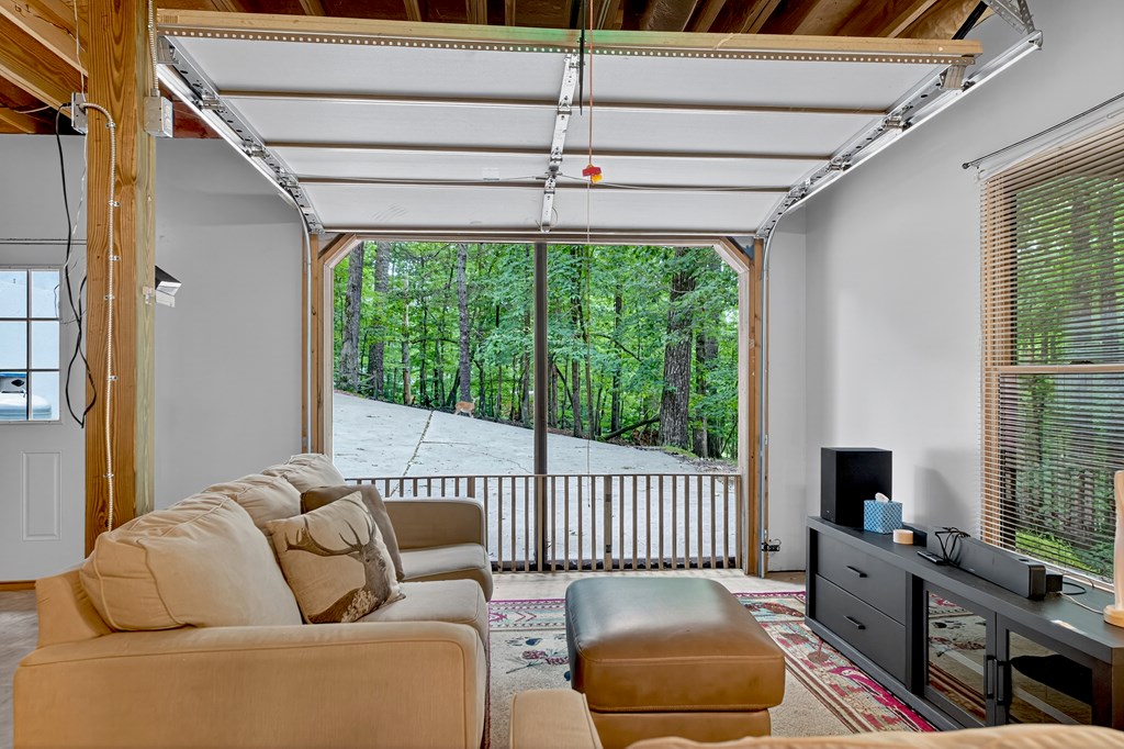 1301 Newport Drive Property Photo 23
