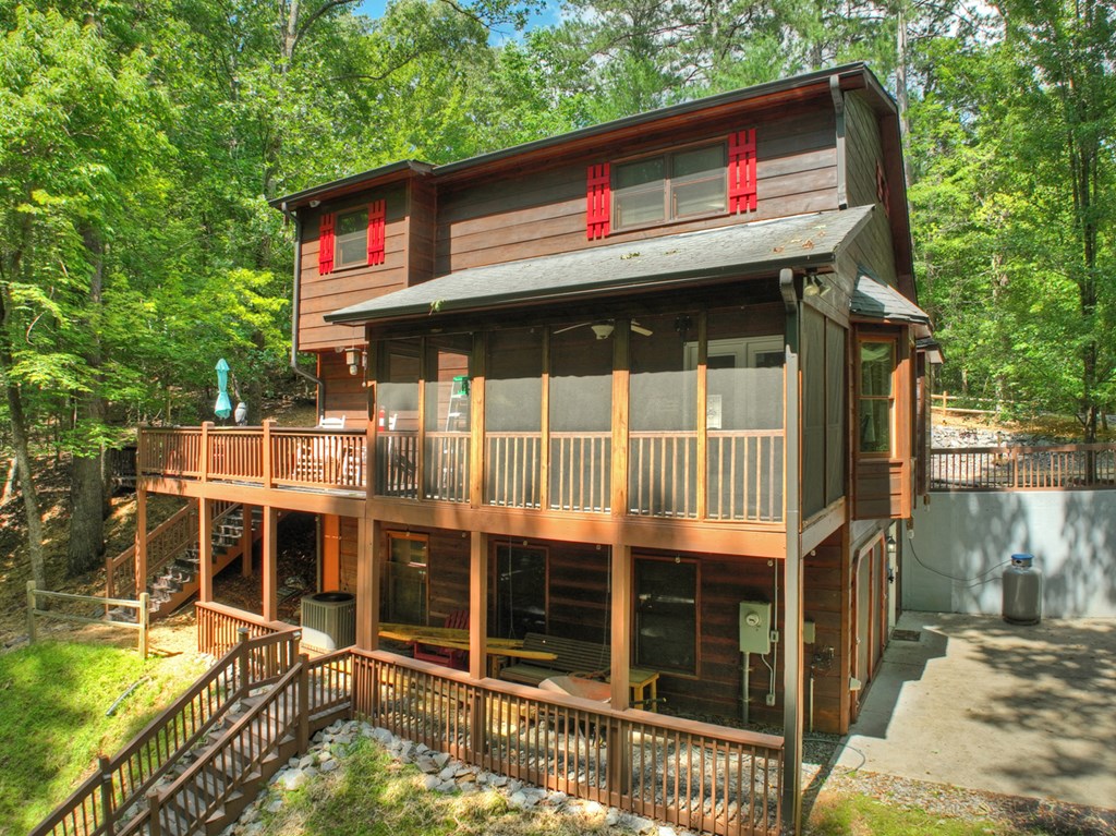 1301 Newport Drive Property Photo 34