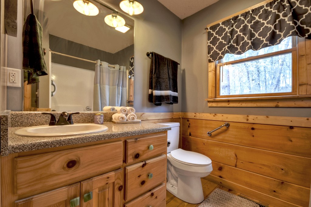 1301 Newport Drive Property Photo 38