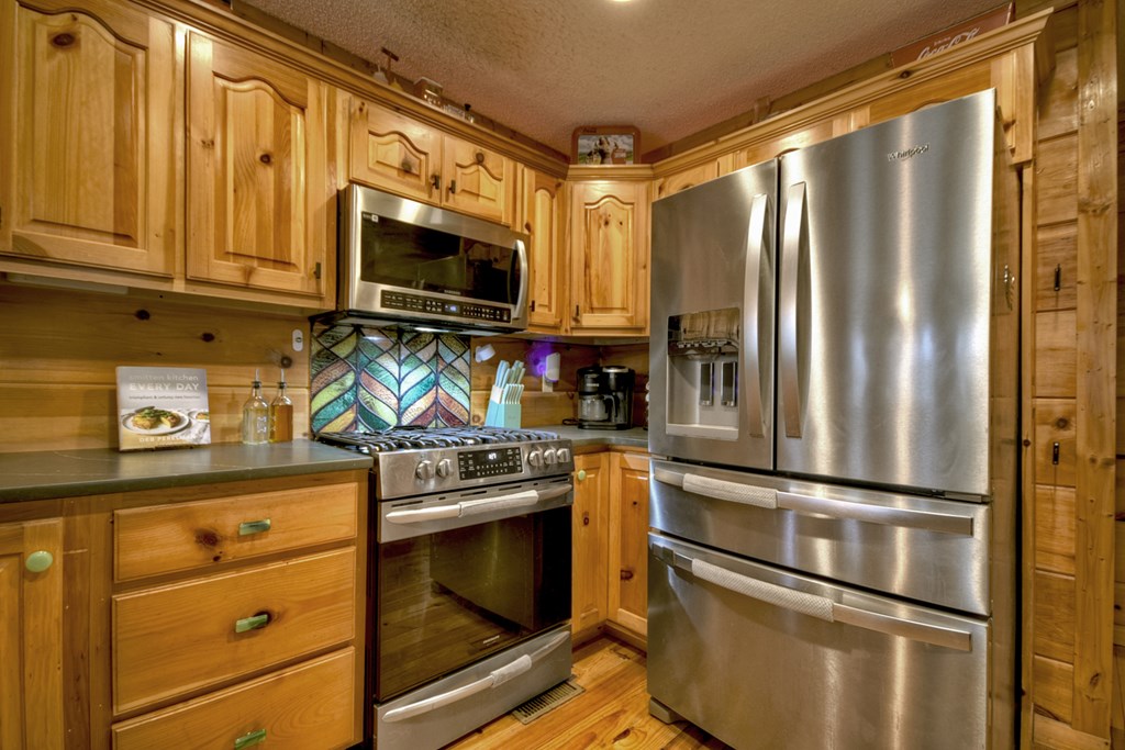 1301 Newport Drive Property Photo 41