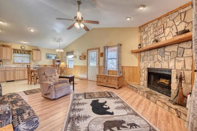 8055 Martins Creek Road Property Photo 8