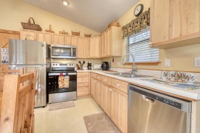 8055 Martins Creek Road Property Photo 11