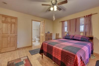 8055 Martins Creek Road Property Photo 14