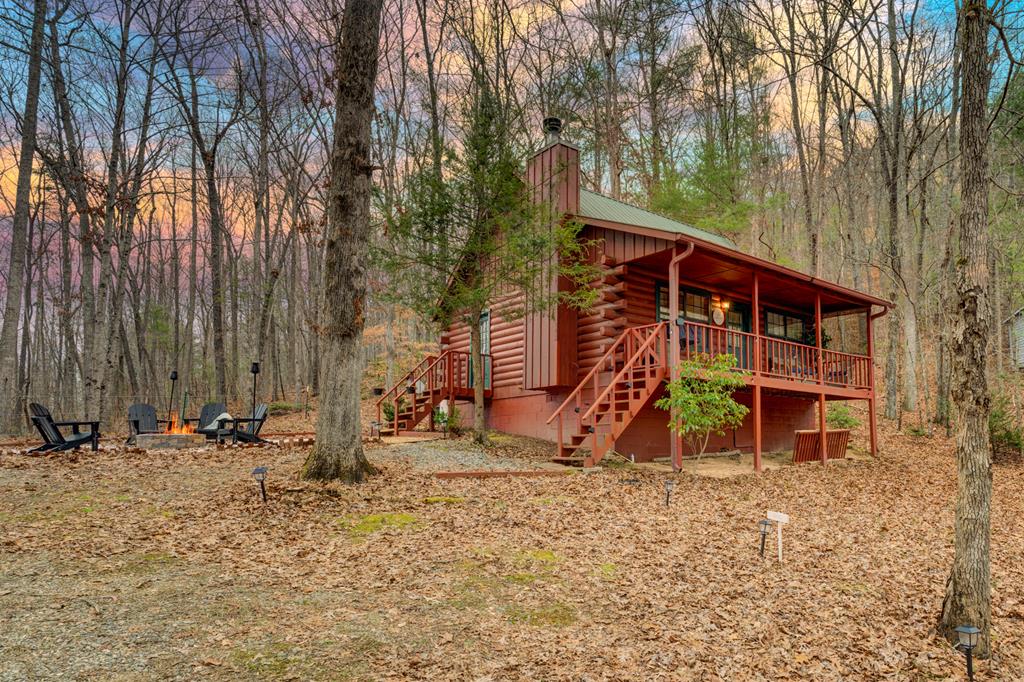 80 Treetop Lane Property Photo