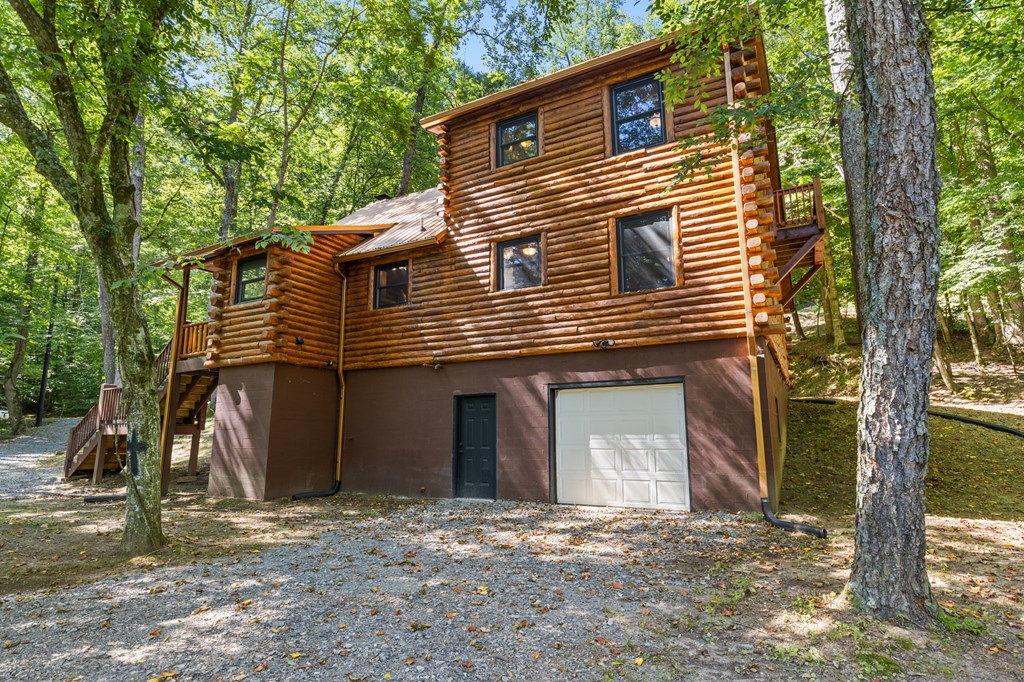 353 Cherokee Trail Property Photo 6