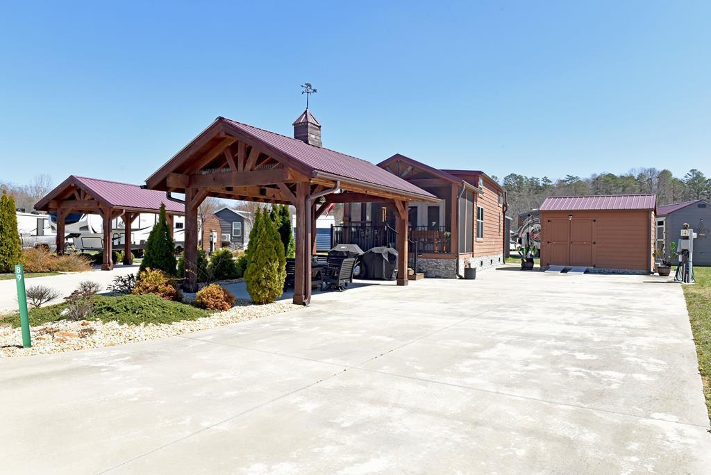 89 Foggy Mountain Road Property Photo 1