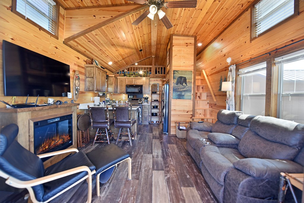 89 Foggy Mountain Road Property Photo 11