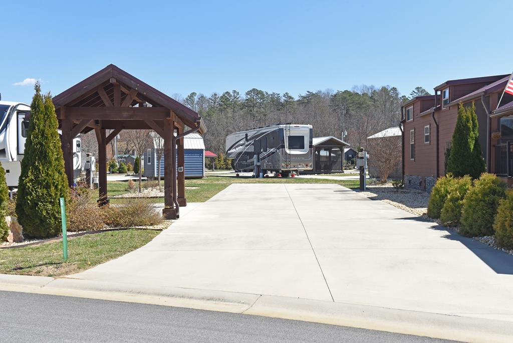 81 Foggy Mountain Road Property Photo 1
