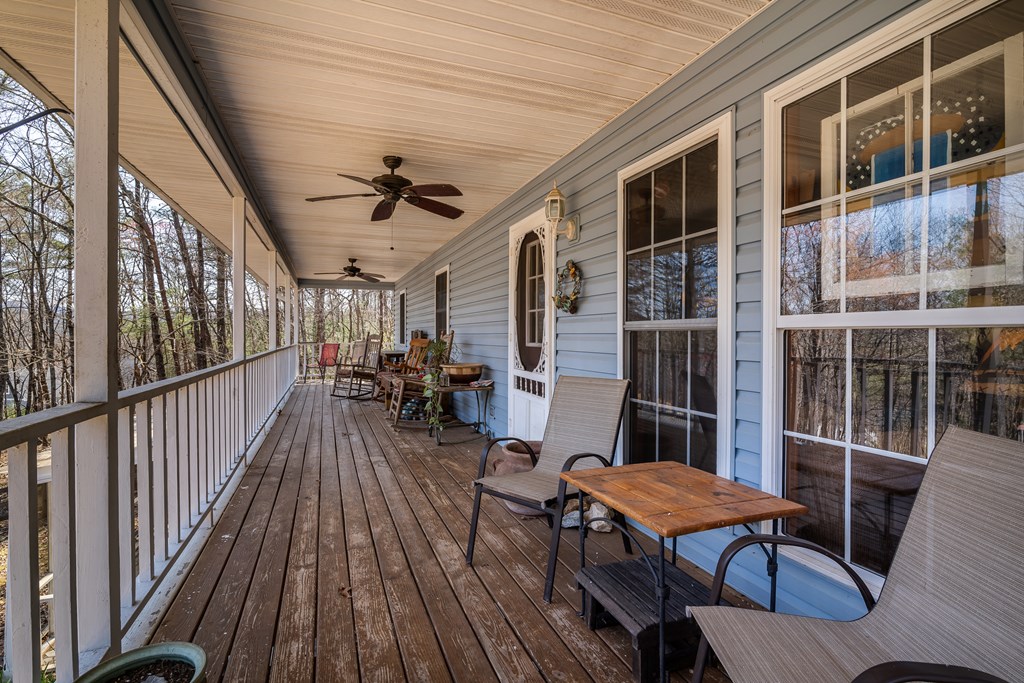 50 Barker Lane Property Photo 3