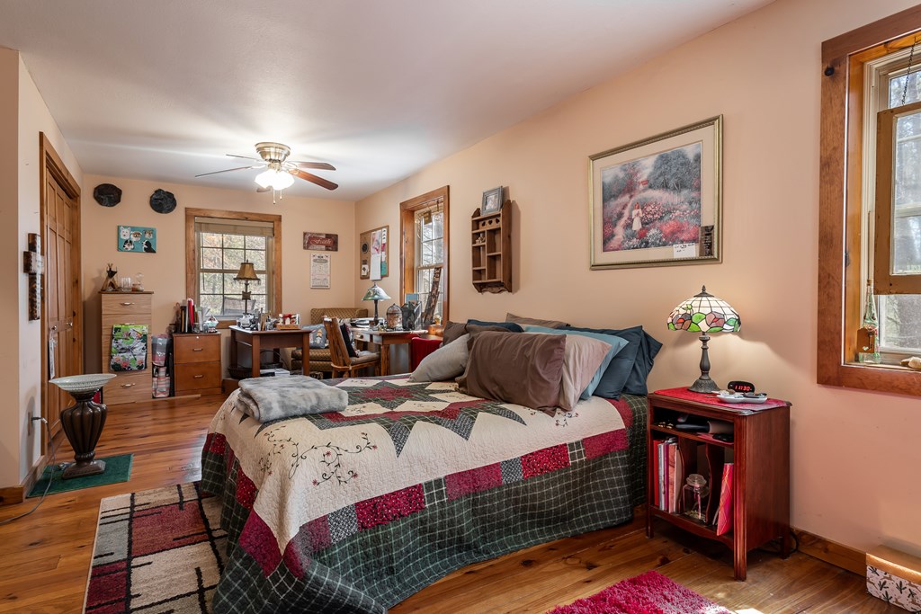 50 Barker Lane Property Photo 27
