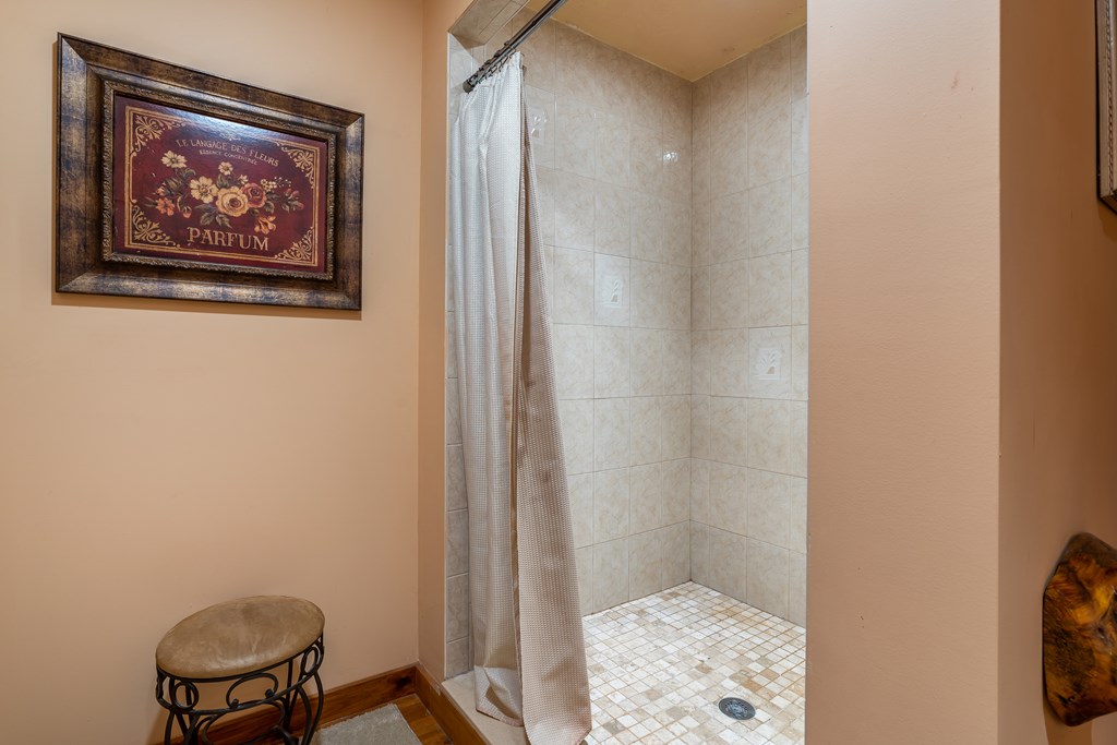 50 Barker Lane Property Photo 30