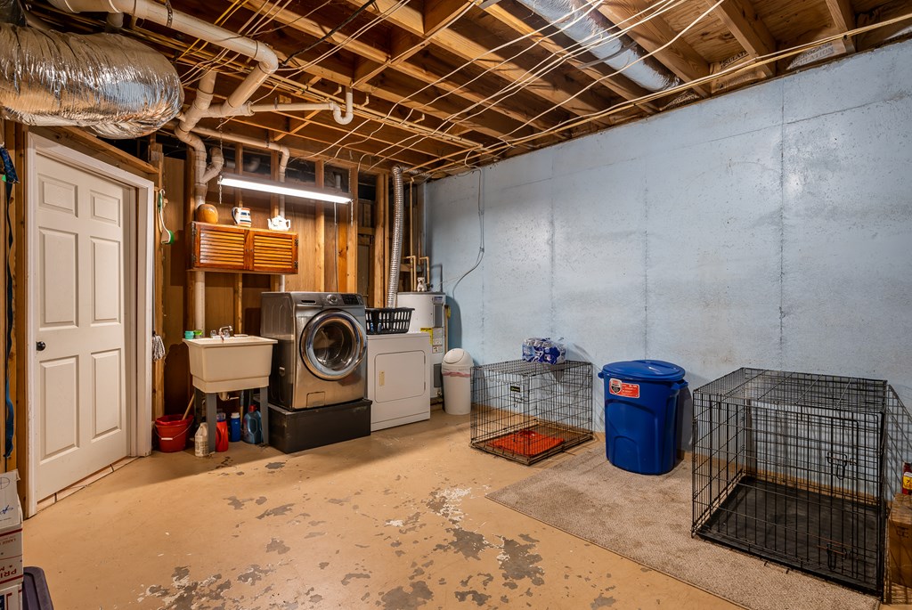 50 Barker Lane Property Photo 38