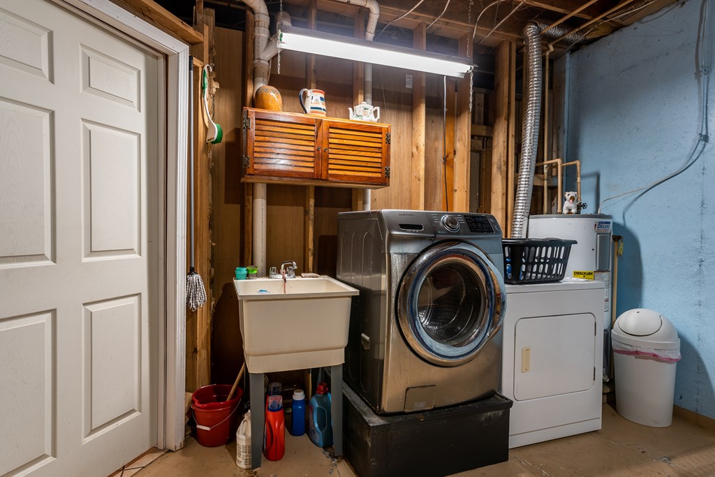 50 Barker Lane Property Photo 39