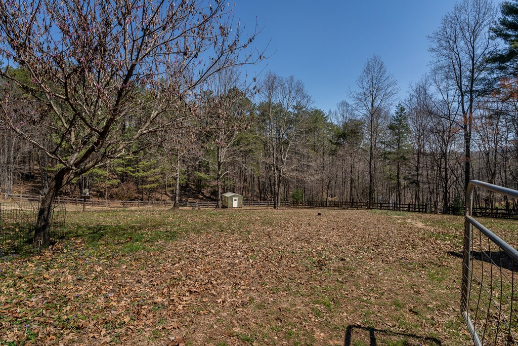 50 Barker Lane Property Photo 54