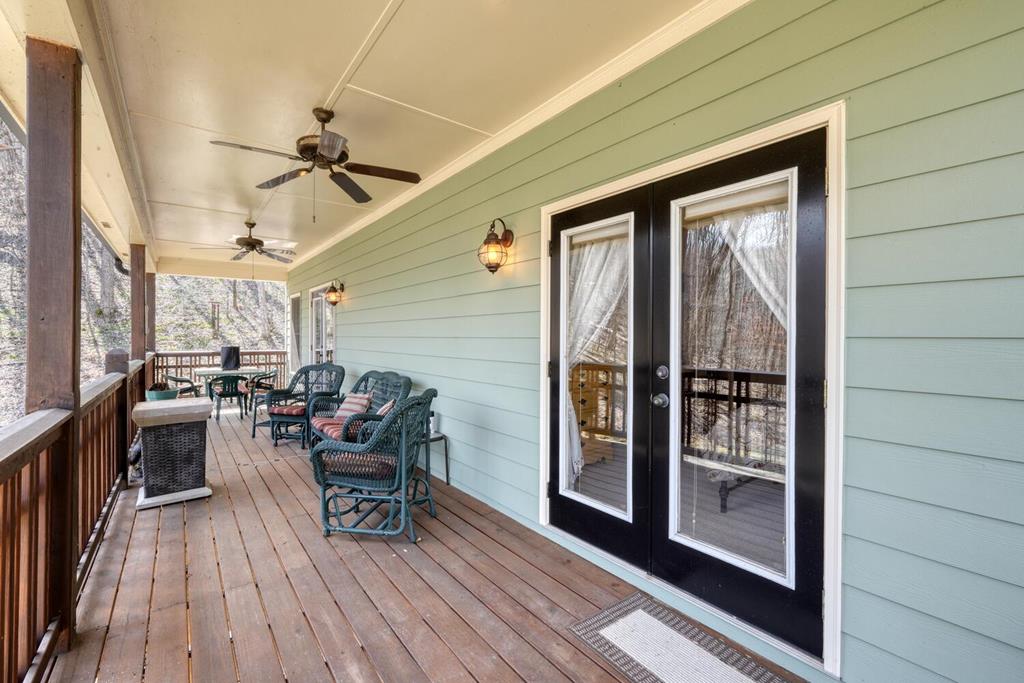526 Garland Ridge Drive Property Photo 21