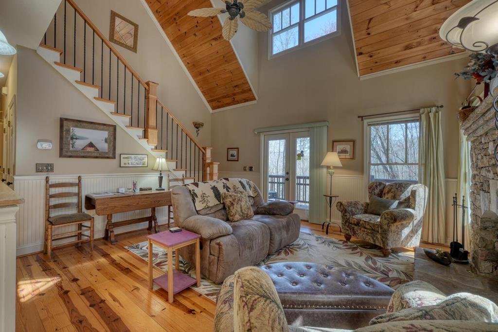 526 Garland Ridge Drive Property Photo 27