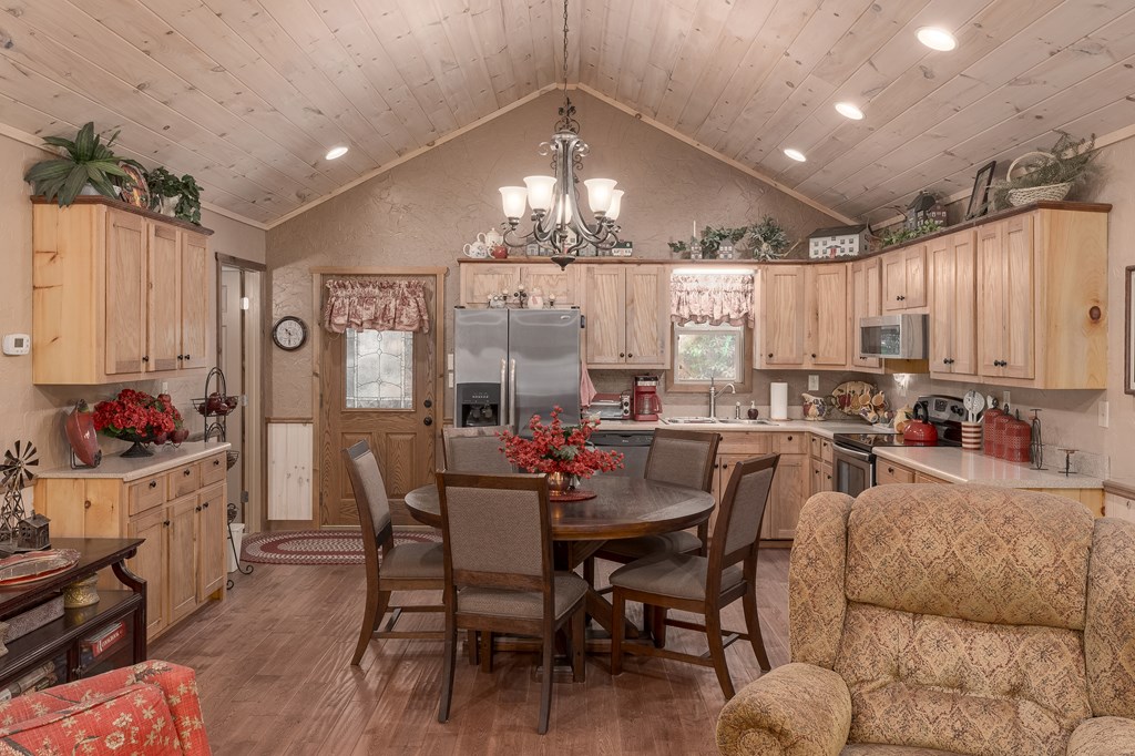 337 Branch Creek Road Property Photo 6