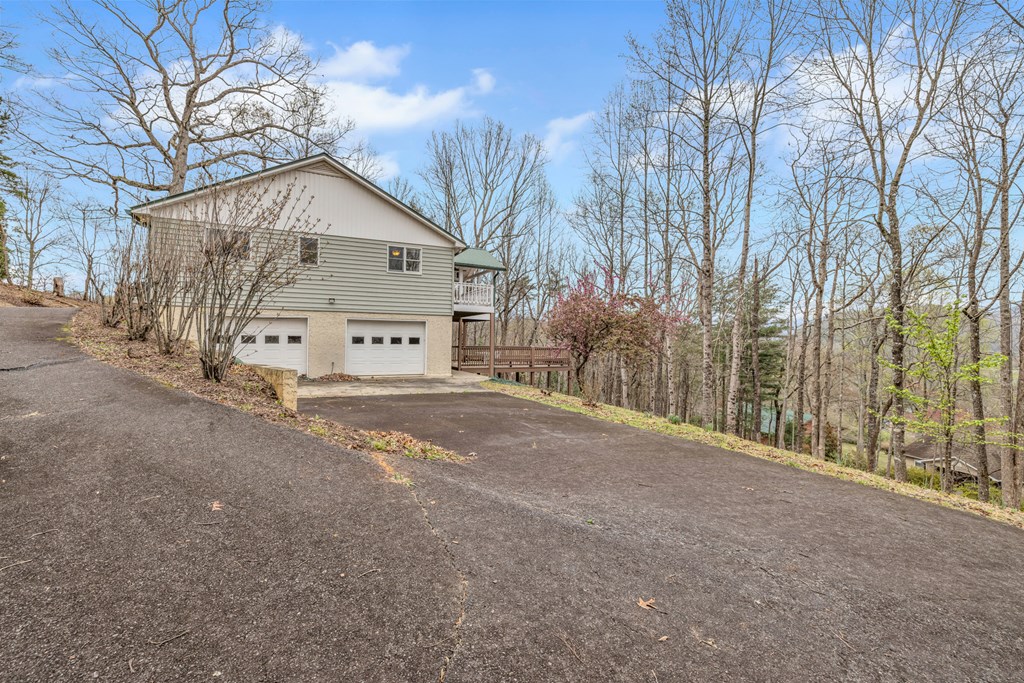 688 Mcridge Road Property Photo 7