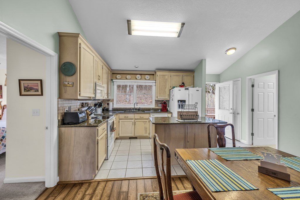 688 Mcridge Road Property Photo 24