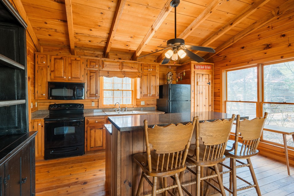 1164 Dividing Ridge Road Property Photo 6