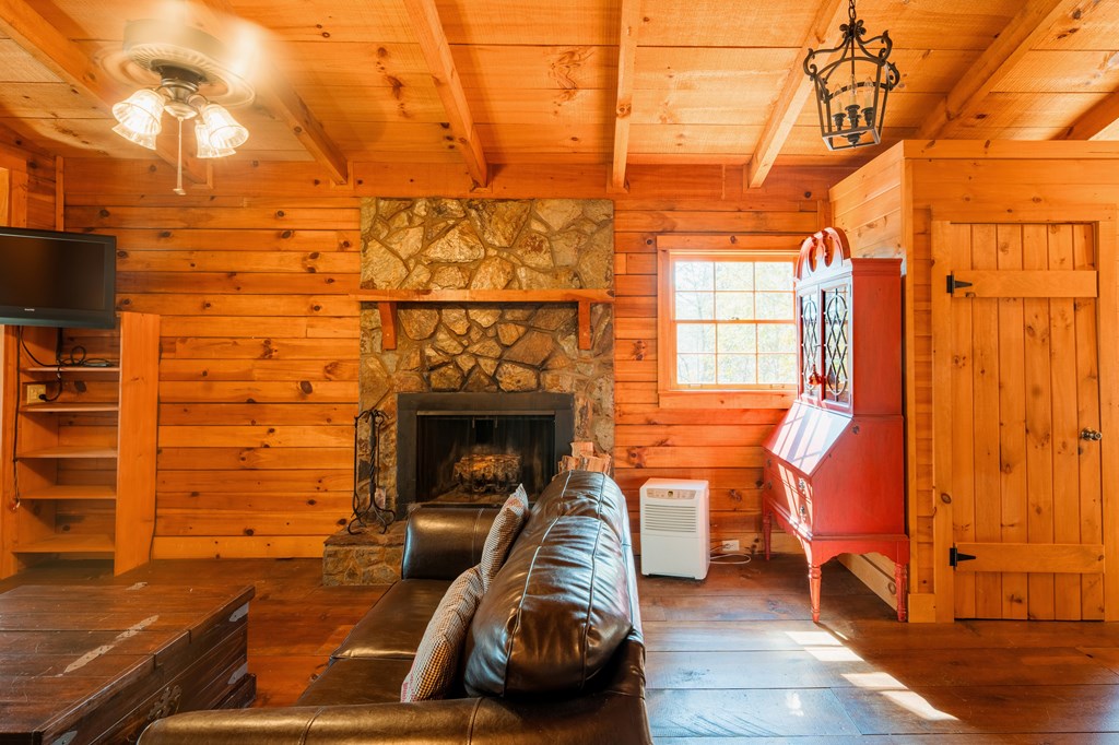 1164 Dividing Ridge Road Property Photo 14