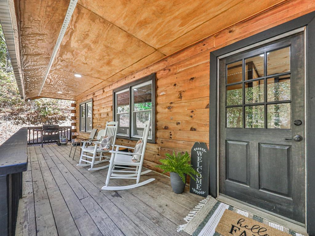 White Real Estate Listings Main Image