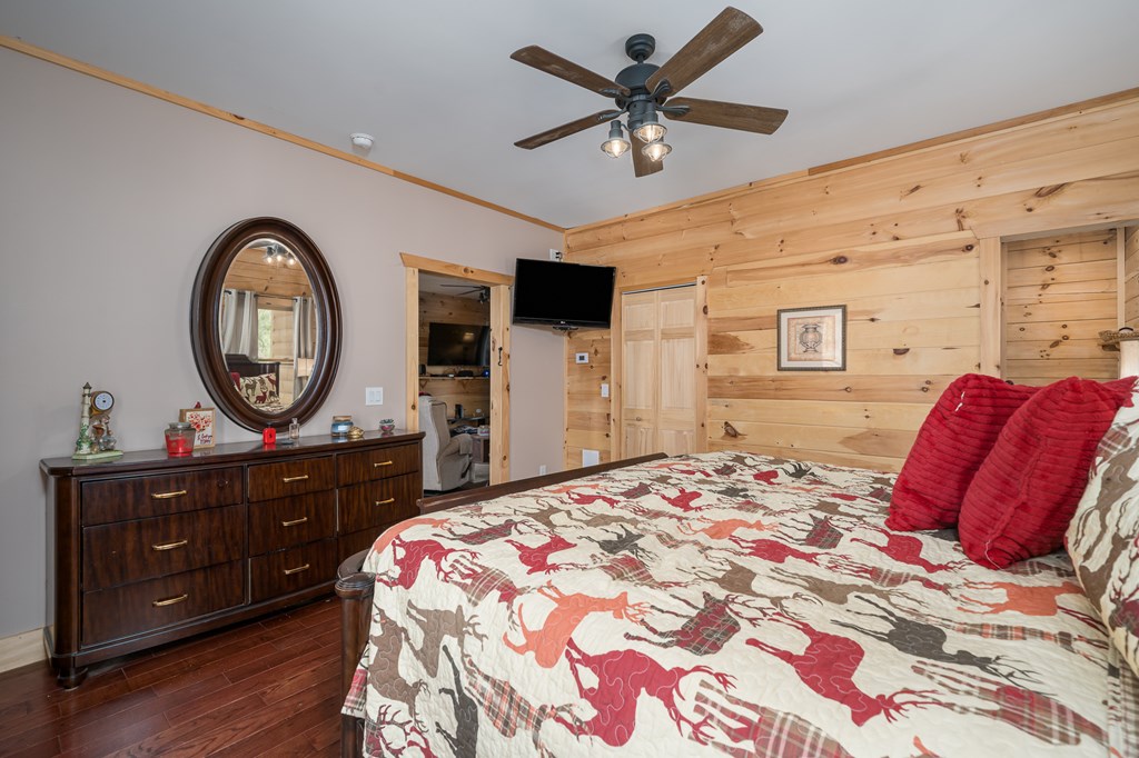 30 Bevan Lane E Property Photo 15