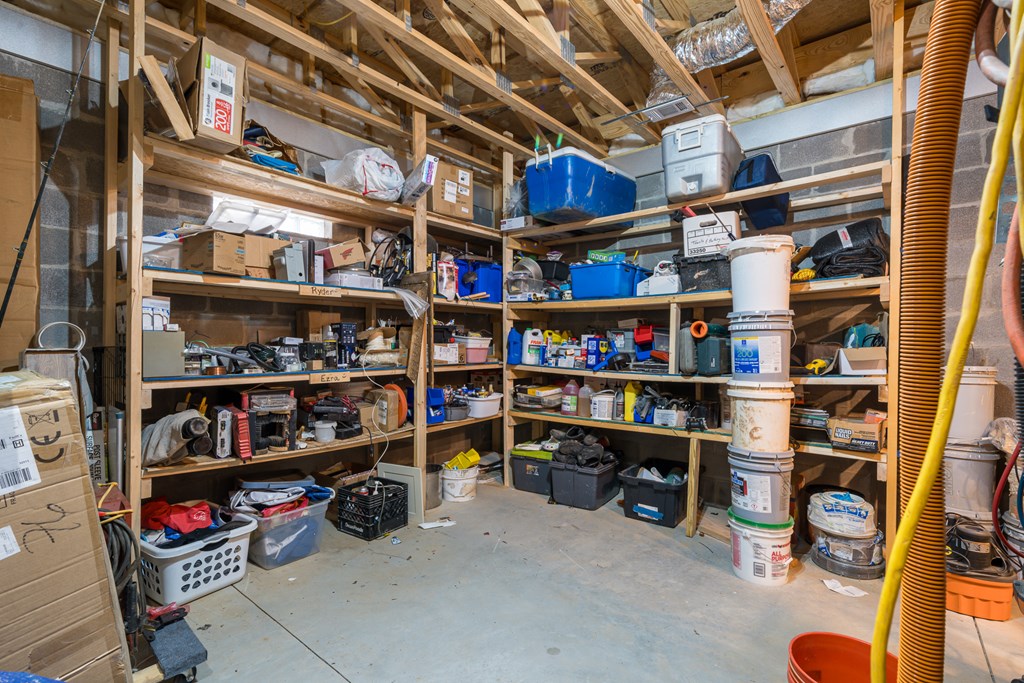 30 Bevan Lane E Property Photo 34
