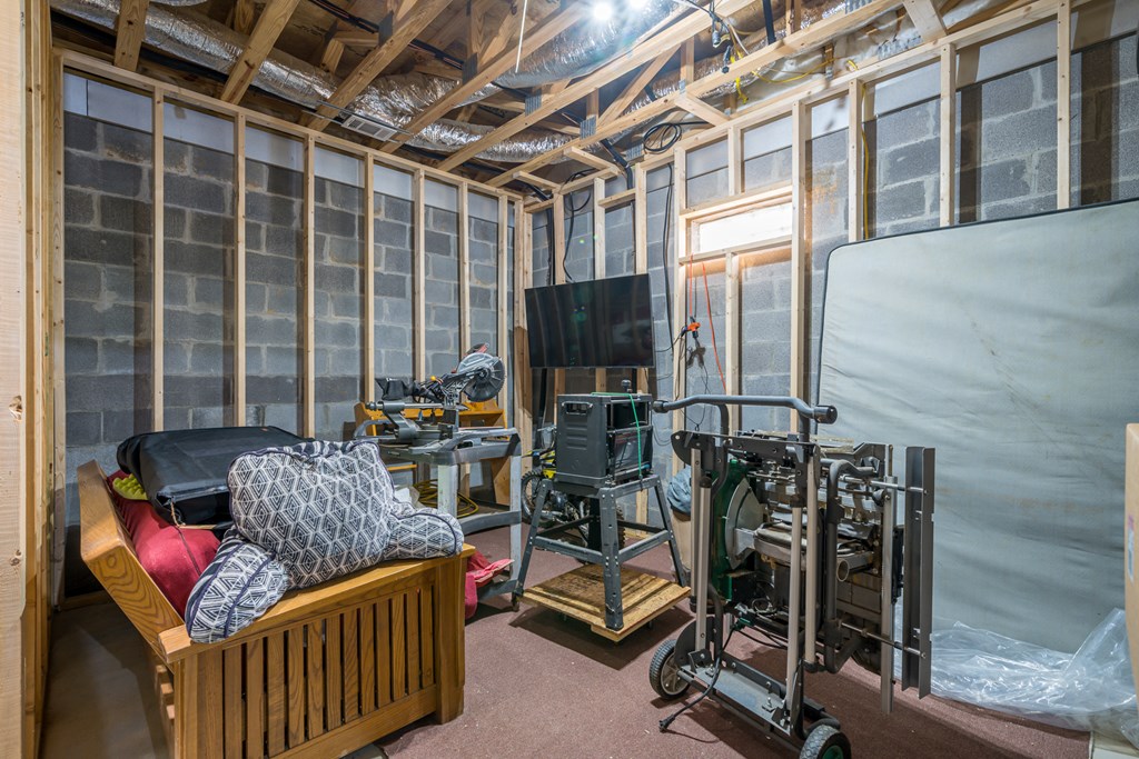30 Bevan Lane E Property Photo 35