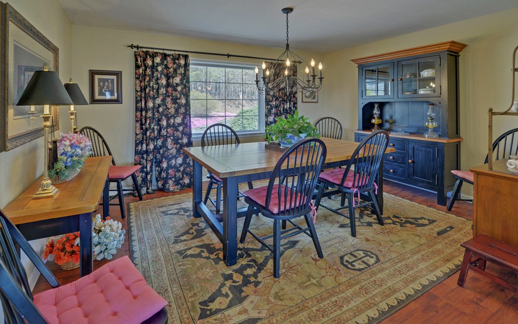 773 Crooked Creek Connector Property Photo 14