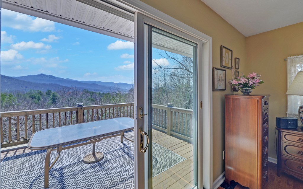 773 Crooked Creek Connector Property Photo 18