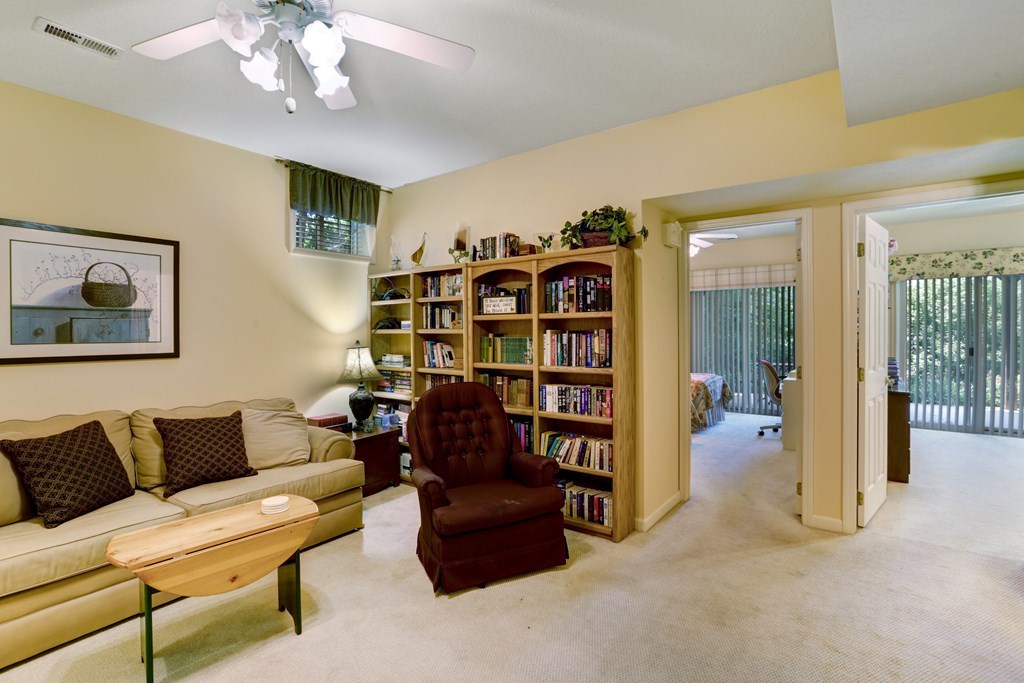 847 Scarletts Way Property Photo 14